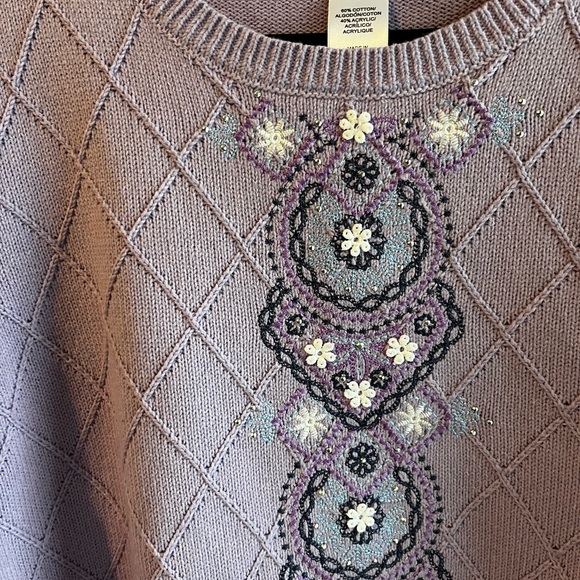 Alfred Dunner Lavender Sweater with Floral Accents Large CottageCore NWT - Picture 3 of 9